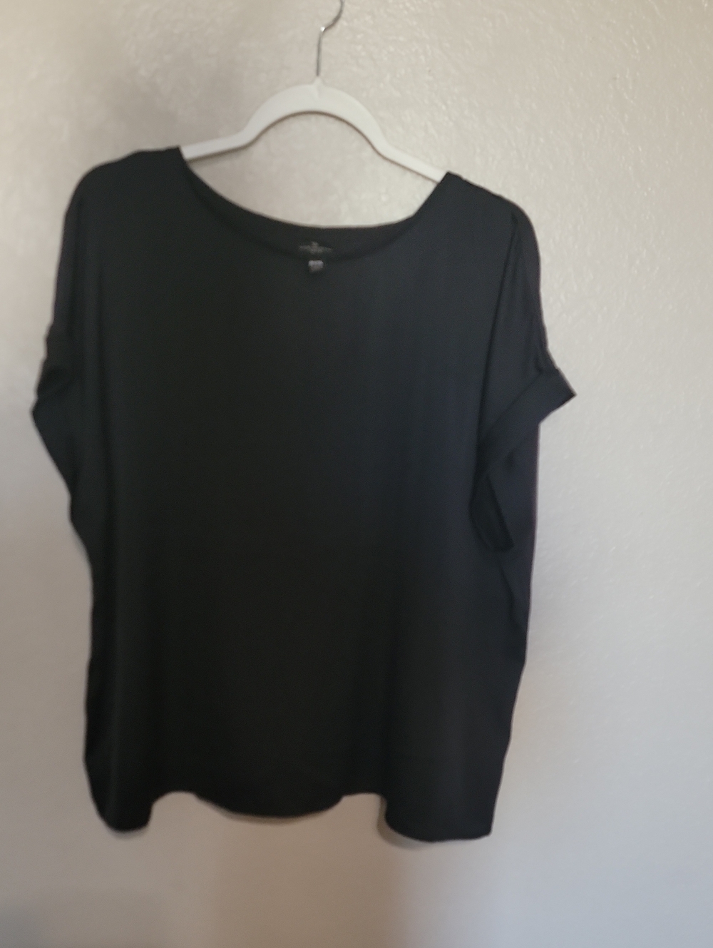 Worthington Black Short Sleeve Women's Tee